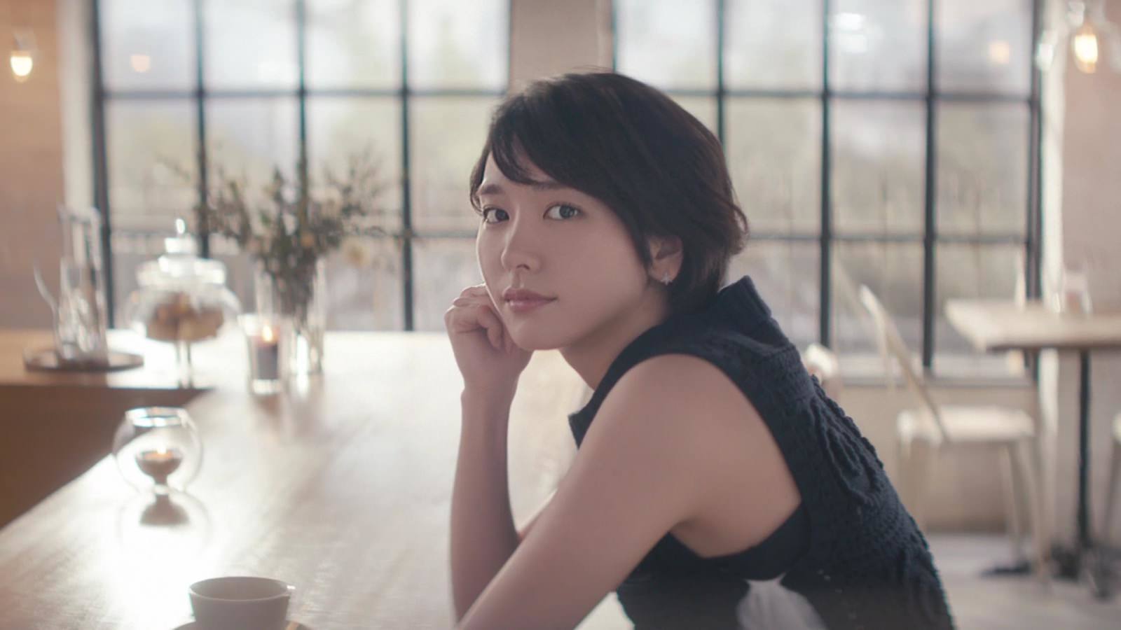 新垣結衣さん 27 水と緑と大地 新垣結衣さん 27 水と緑と大地
